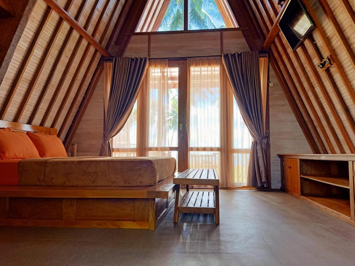 Sunari Beach Resort Selayar Matalalang 外观 照片