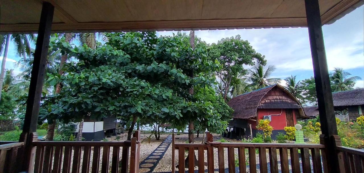 Sunari Beach Resort Selayar Matalalang 外观 照片
